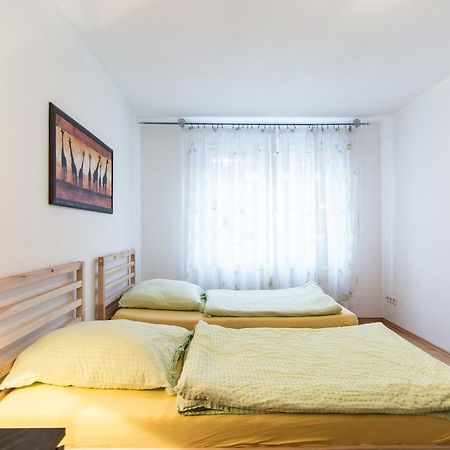 Ferienwohnung Neuss Luaran gambar